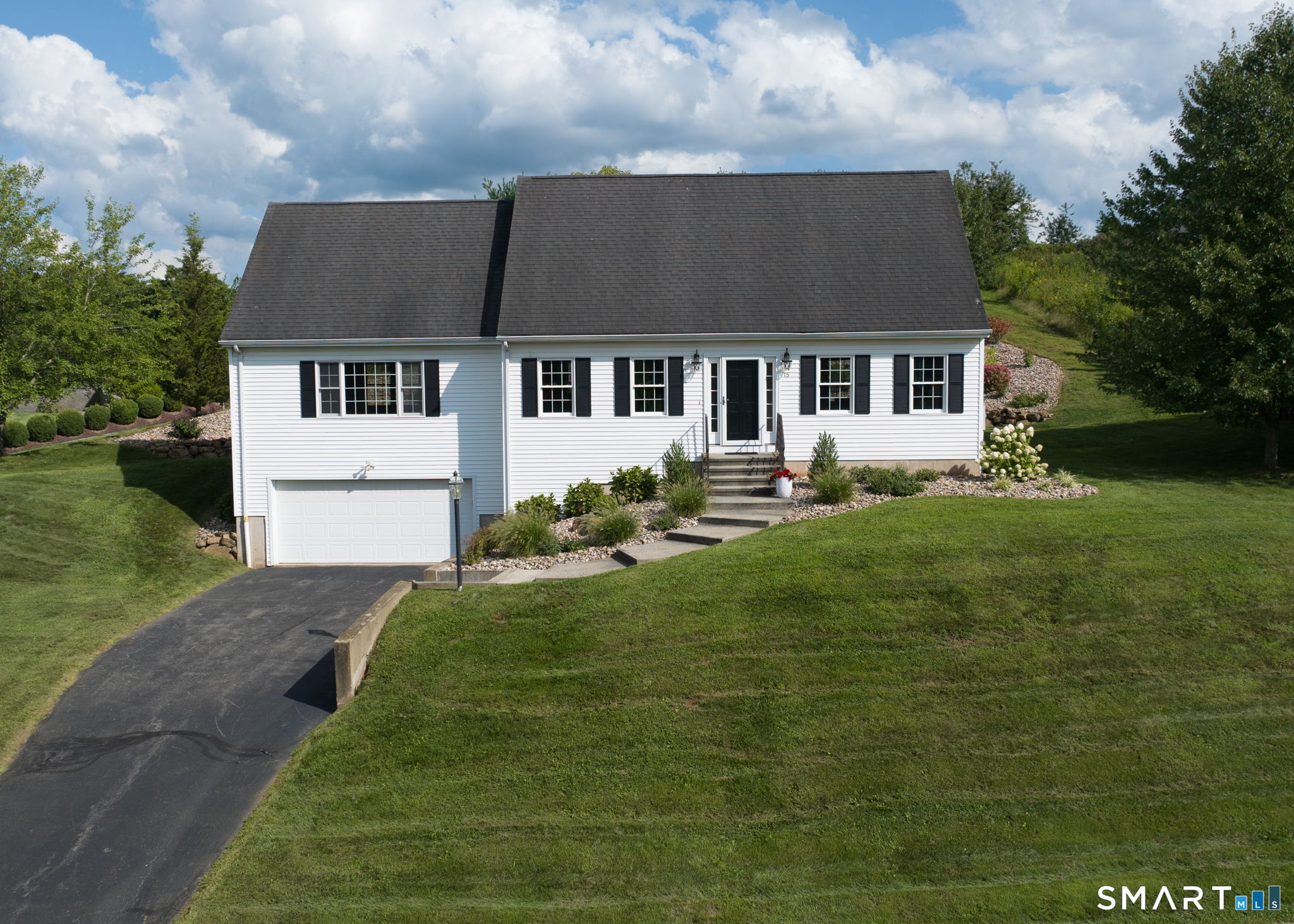 15 Horse Run Hill Road Cromwell CT 06416