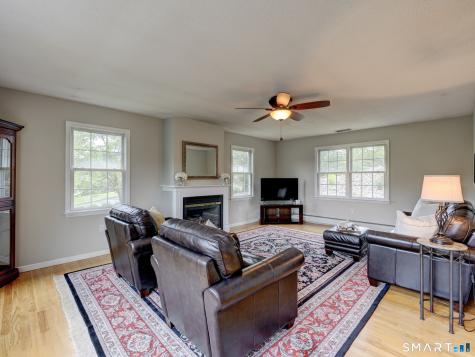 15 Horse Run Hill Road Cromwell CT 06416