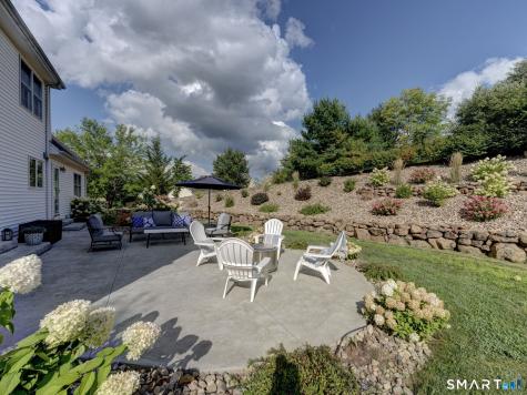 15 Horse Run Hill Road Cromwell CT 06416