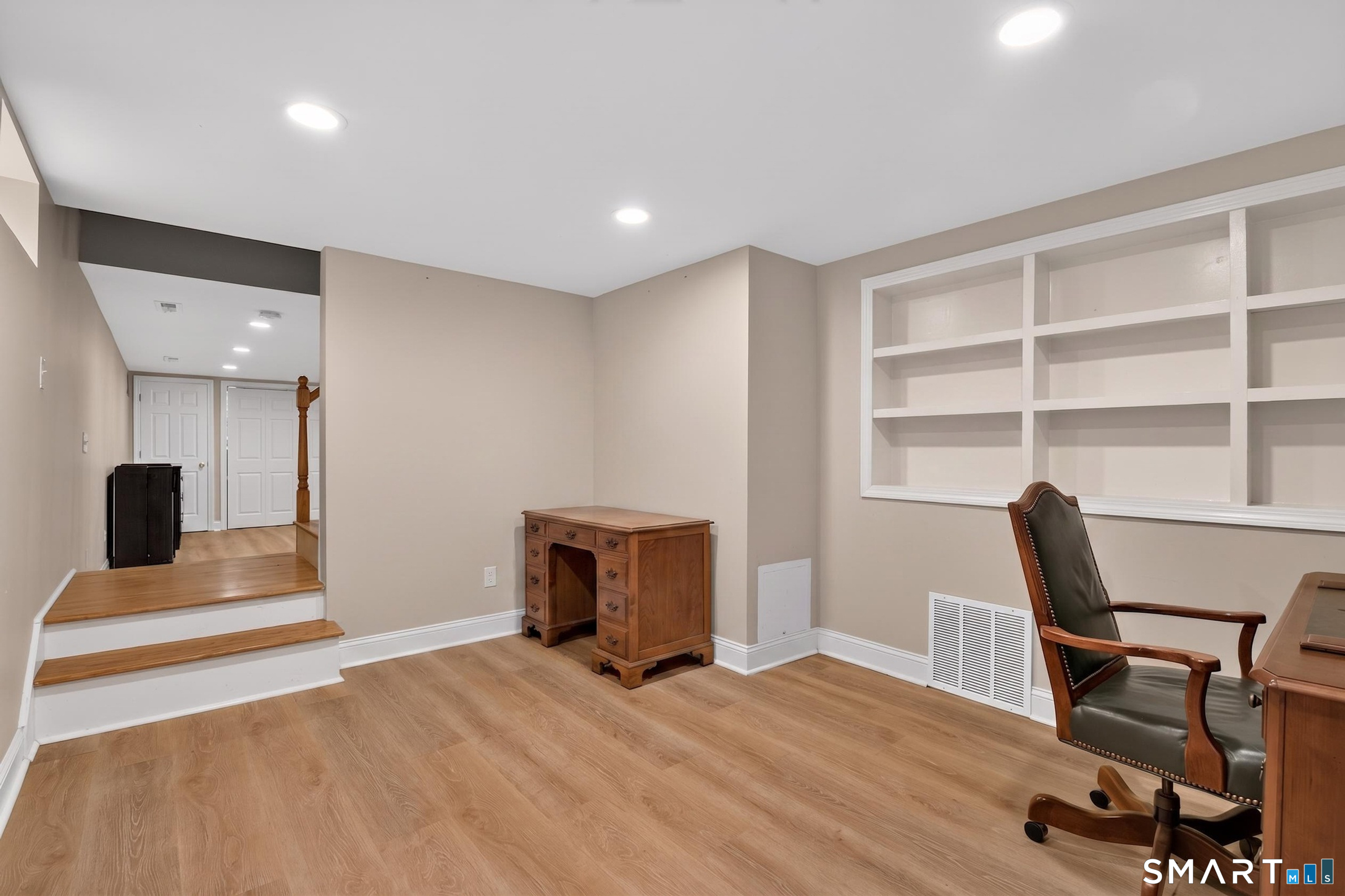 169 Yale Avenue Milford CT 06460