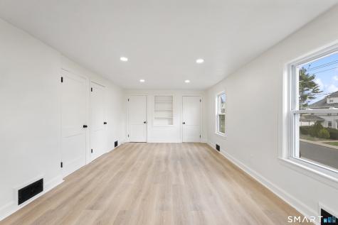 26 Foster Street Manchester CT 06040