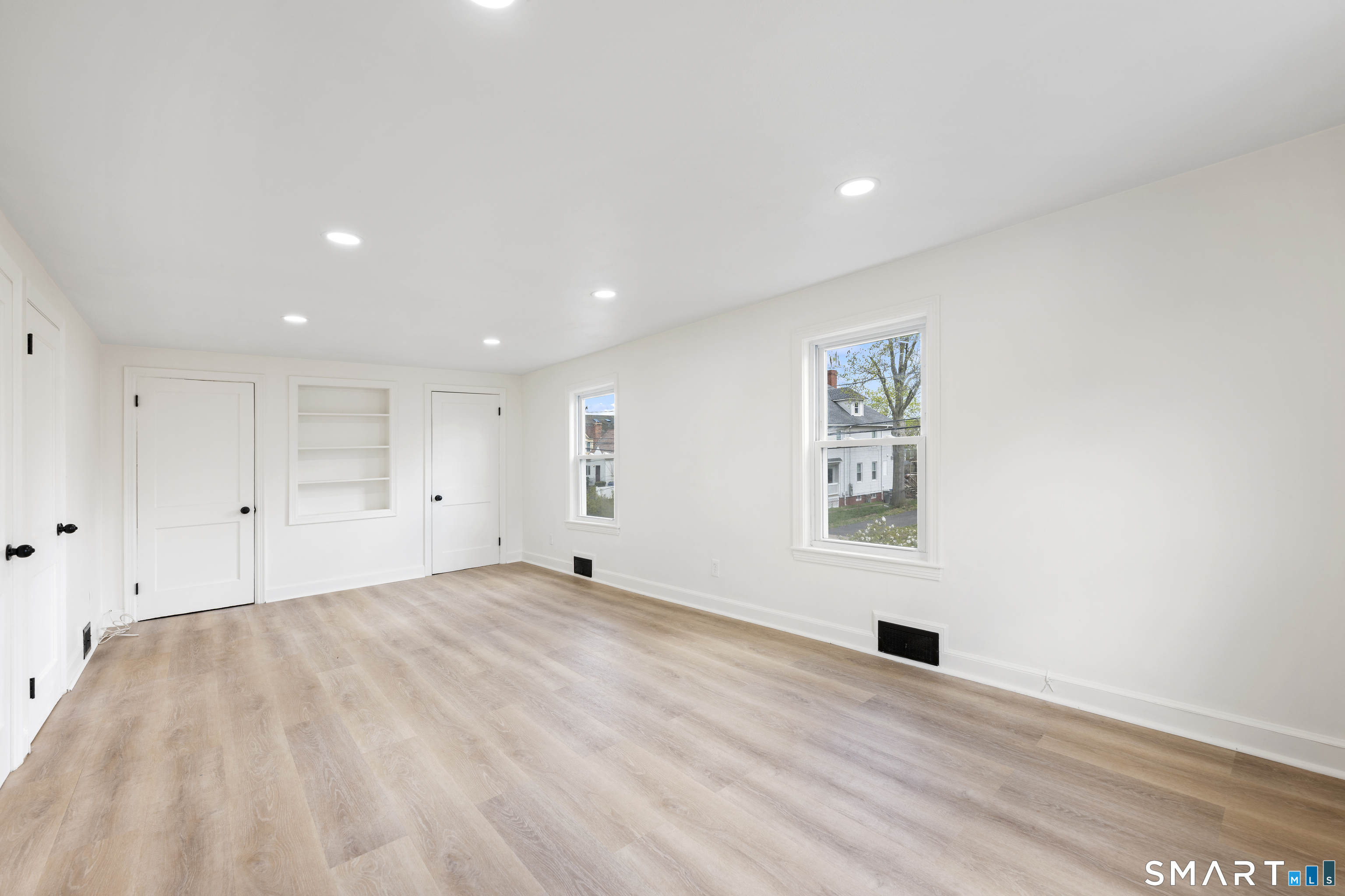 26 Foster Street Manchester CT 06040