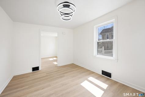 26 Foster Street Manchester CT 06040