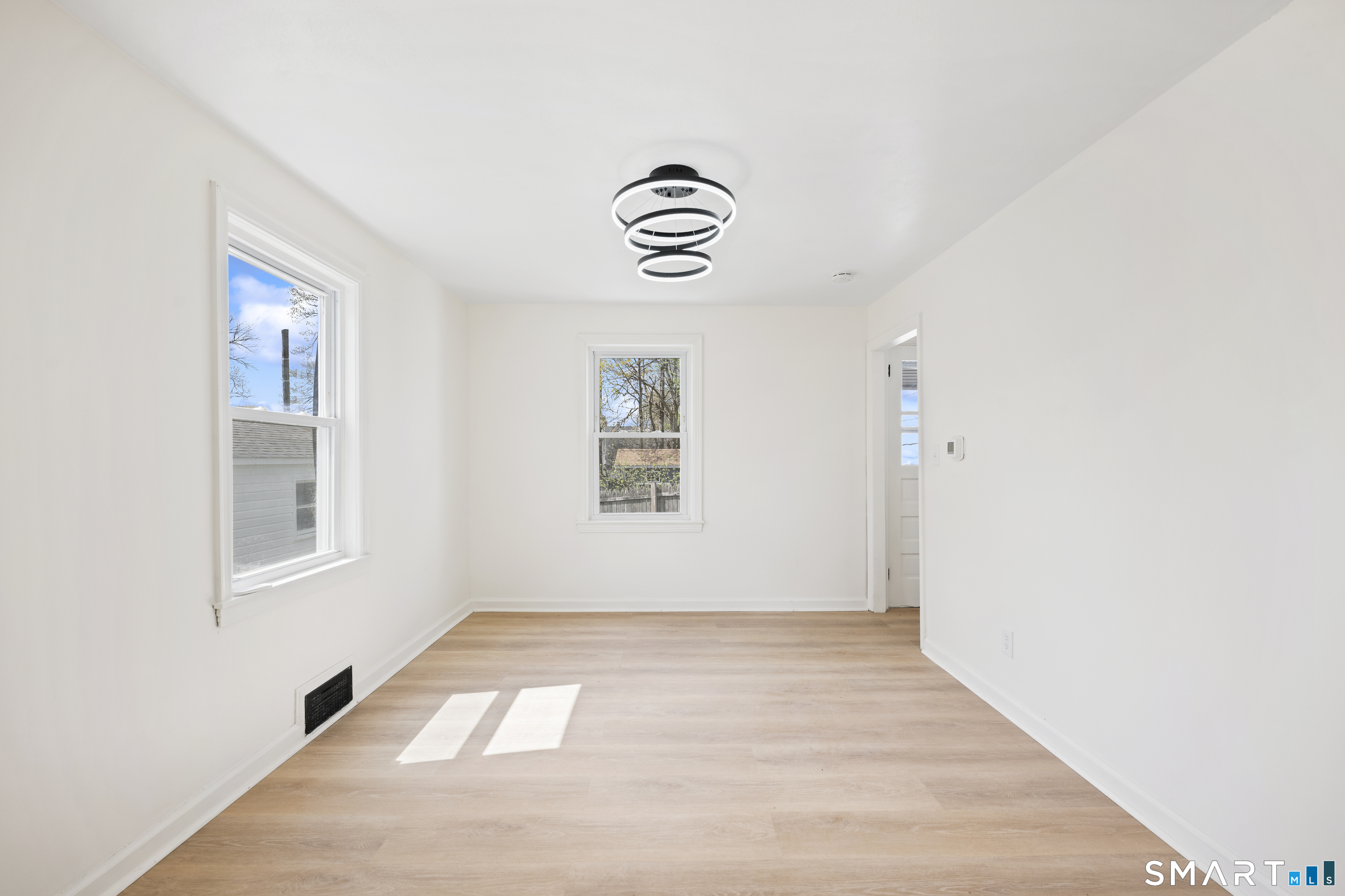 26 Foster Street Manchester CT 06040
