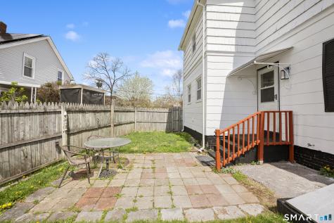 26 Foster Street Manchester CT 06040