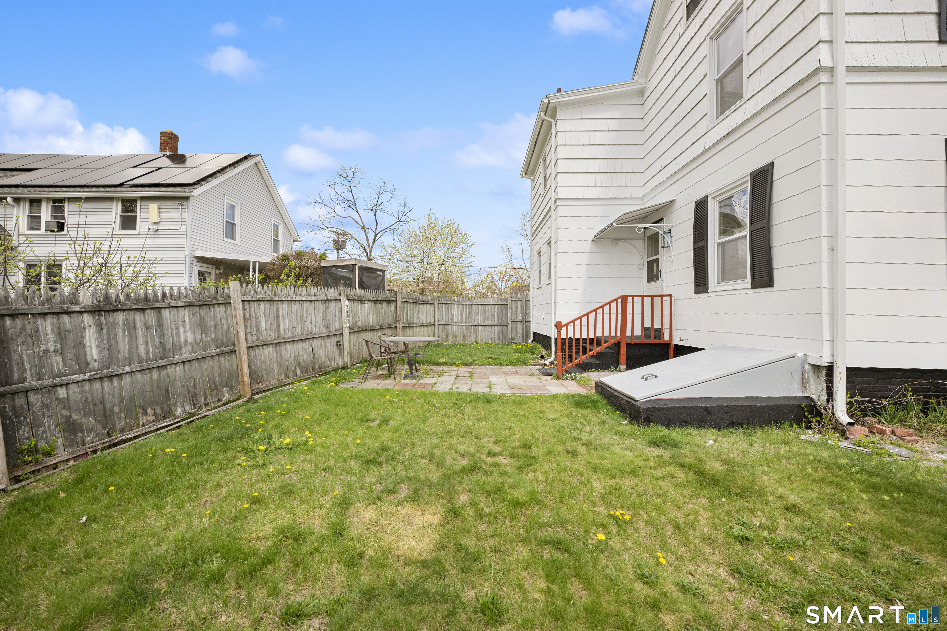 26 Foster Street Manchester CT 06040
