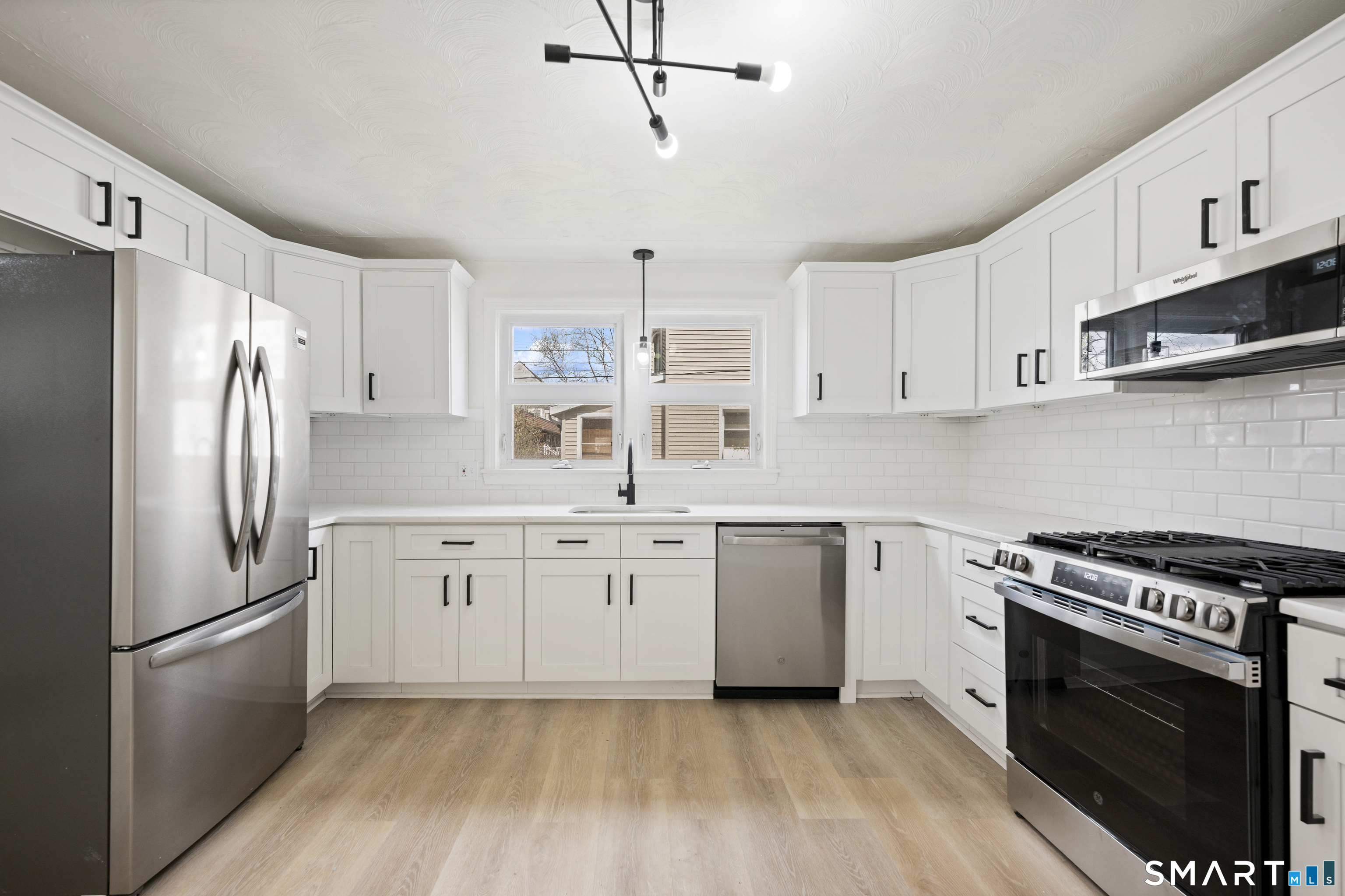 26 Foster Street Manchester CT 06040