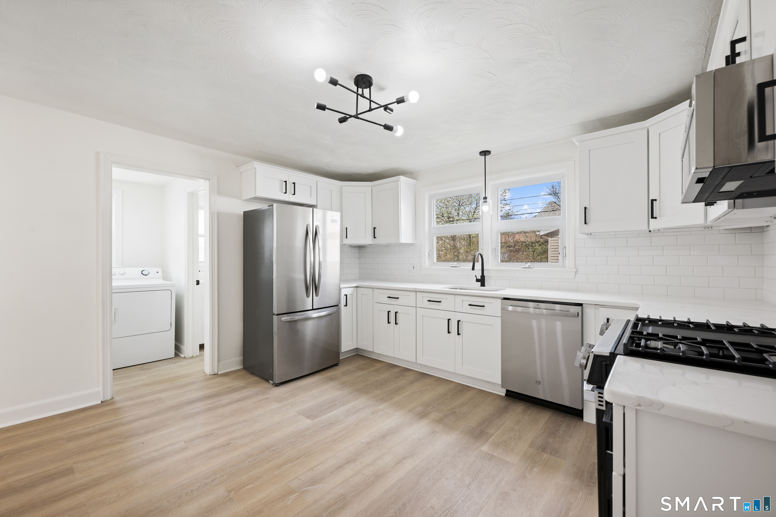 26 Foster Street Manchester CT 06040