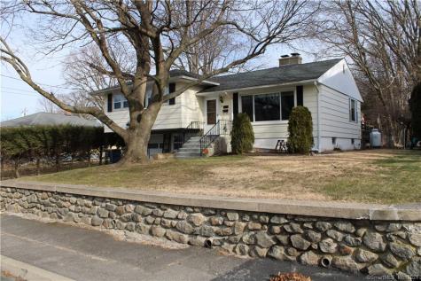 11 Phyllis Avenue Waterbury CT 06708