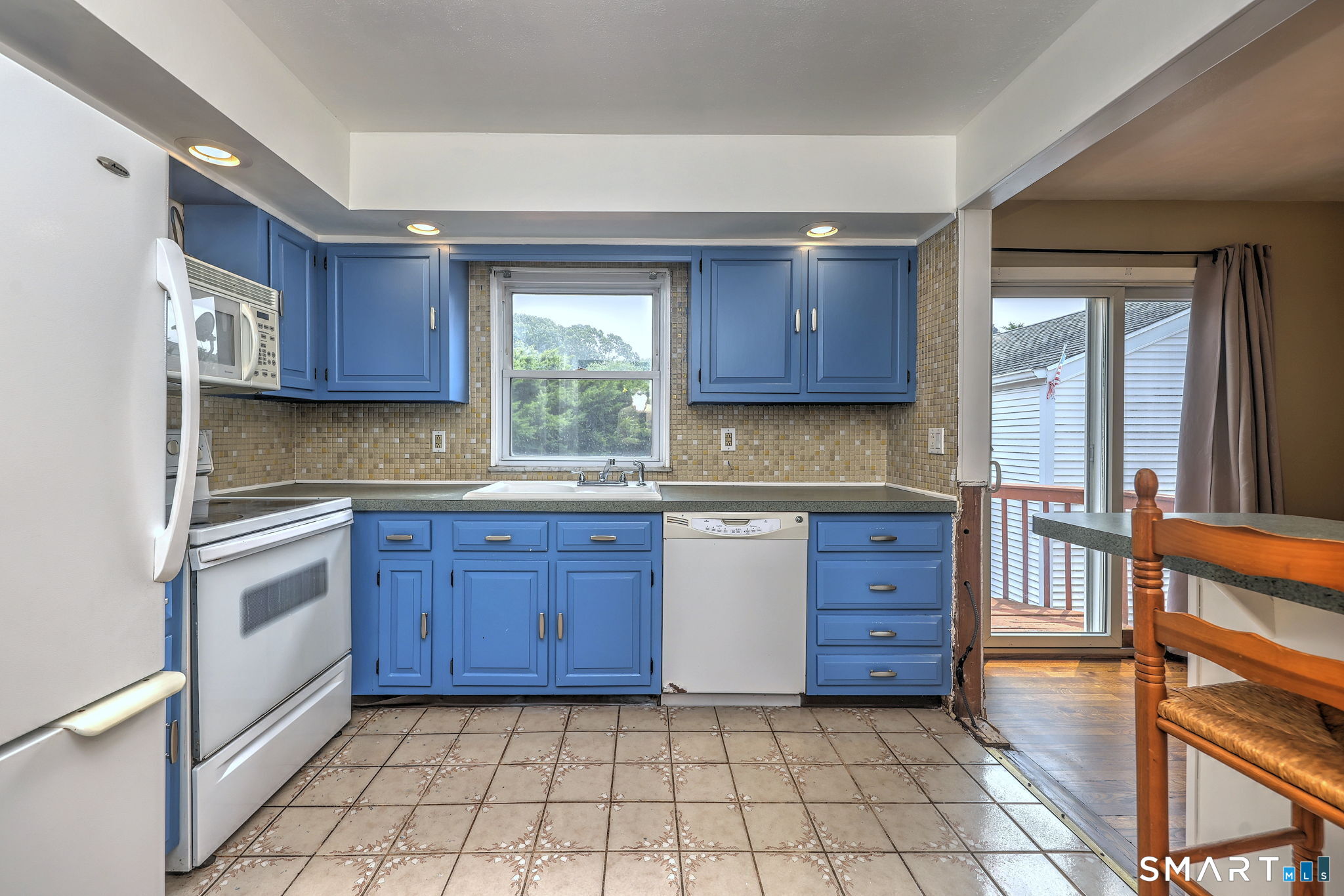 61 Northrop Road West Haven CT 06516