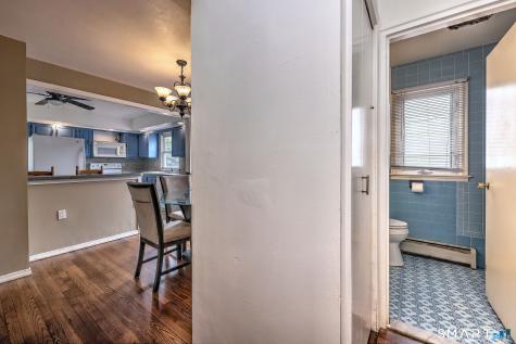 61 Northrop Road West Haven CT 06516