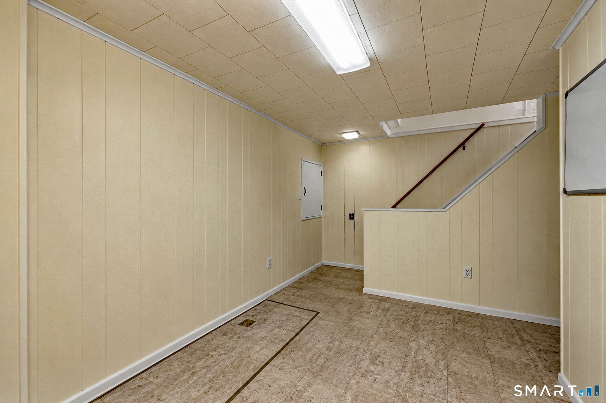 61 Northrop Road West Haven CT 06516