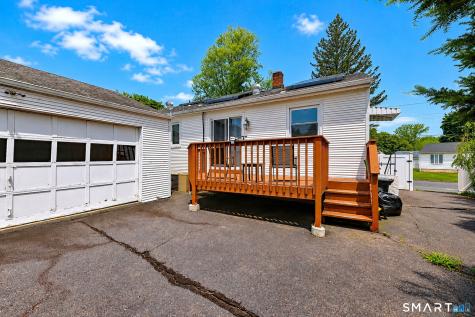 61 Northrop Road West Haven CT 06516