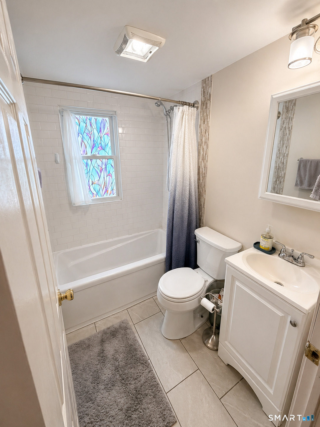 121 Pool Road North Haven CT 06473