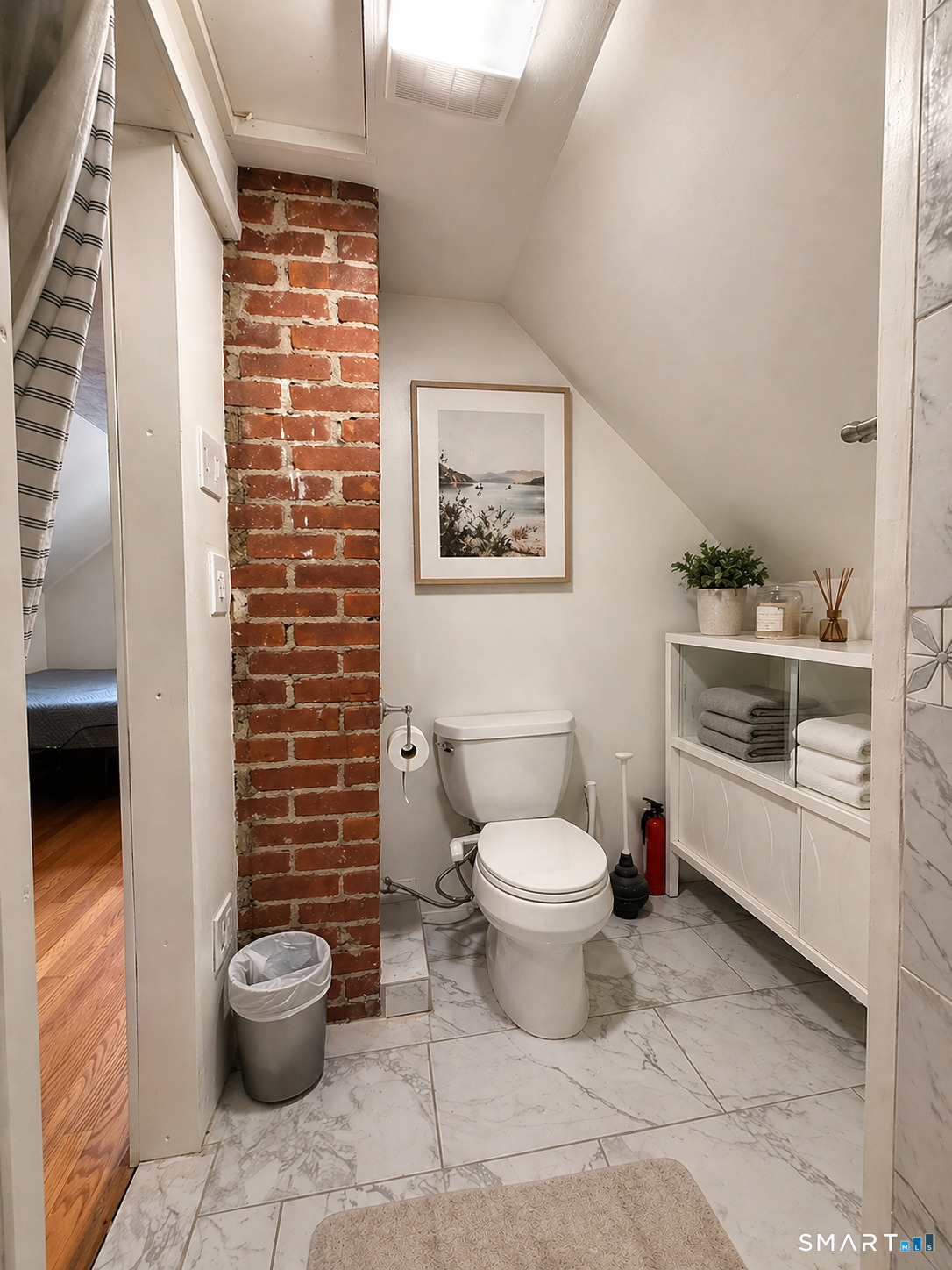 121 Pool Road North Haven CT 06473