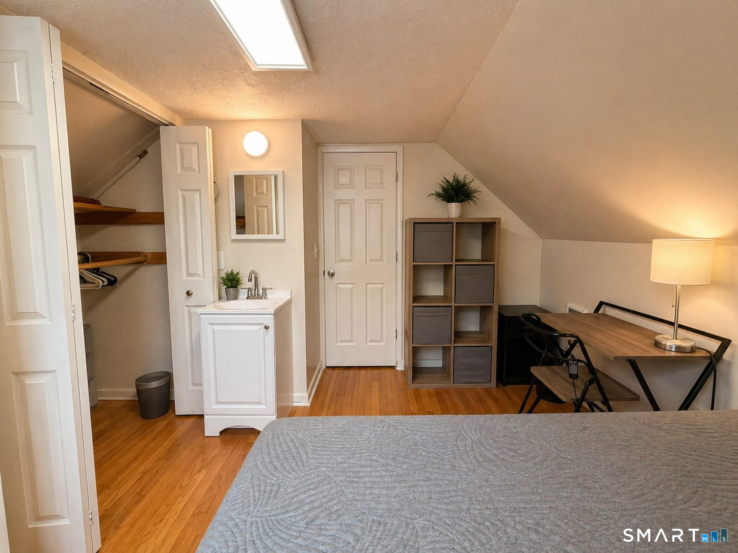 121 Pool Road North Haven CT 06473