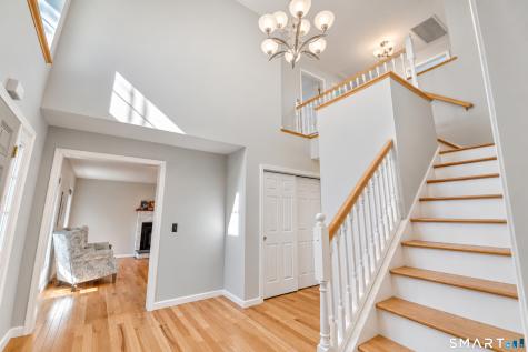 14 Spinnaker Road Waterford CT 06385