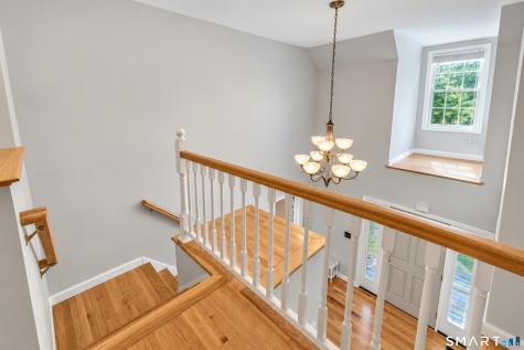 14 Spinnaker Road Waterford CT 06385