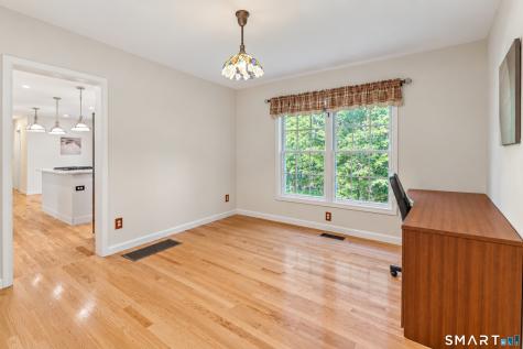 14 Spinnaker Road Waterford CT 06385
