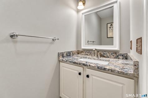 14 Spinnaker Road Waterford CT 06385