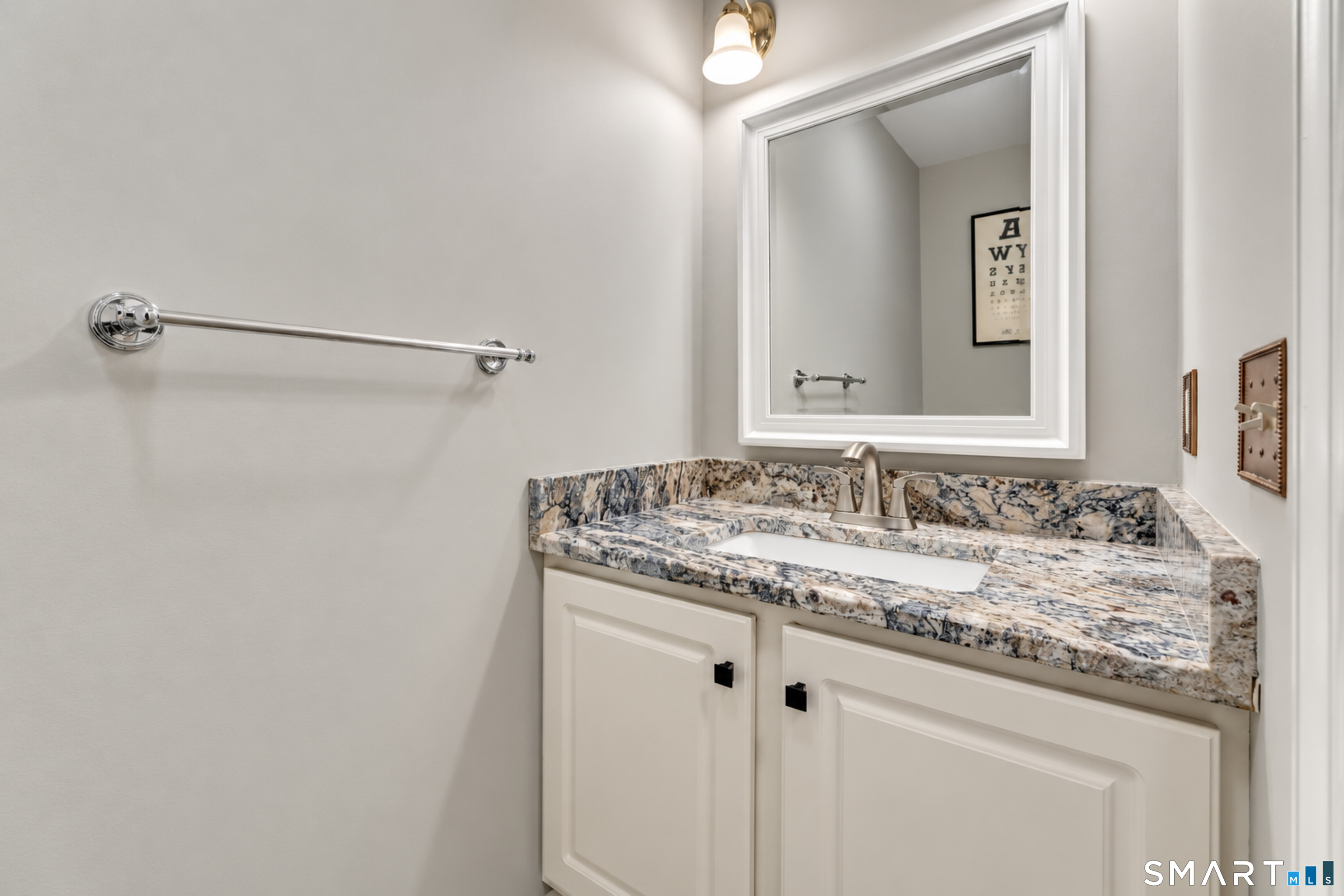 14 Spinnaker Road Waterford CT 06385