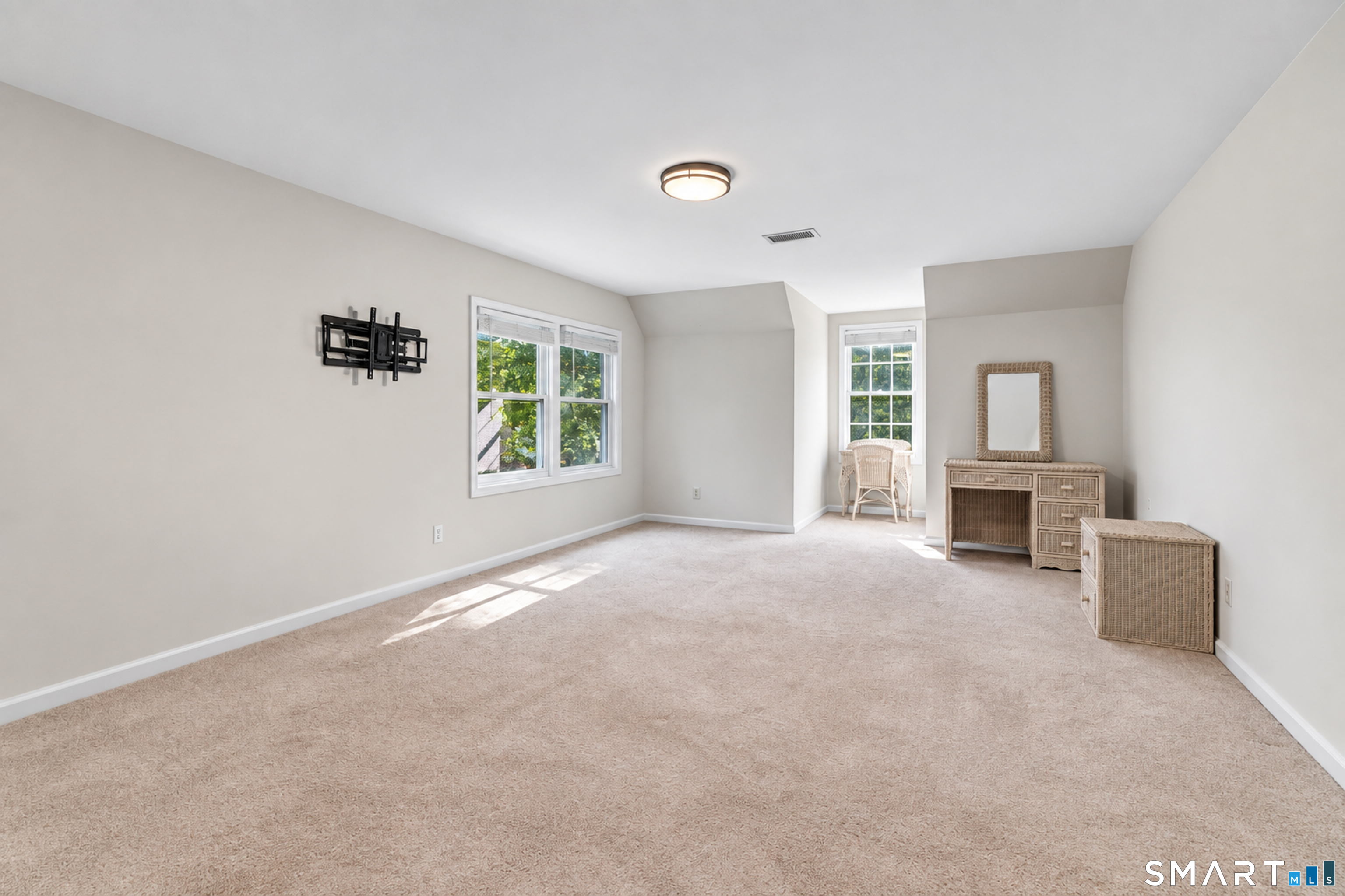 14 Spinnaker Road Waterford CT 06385
