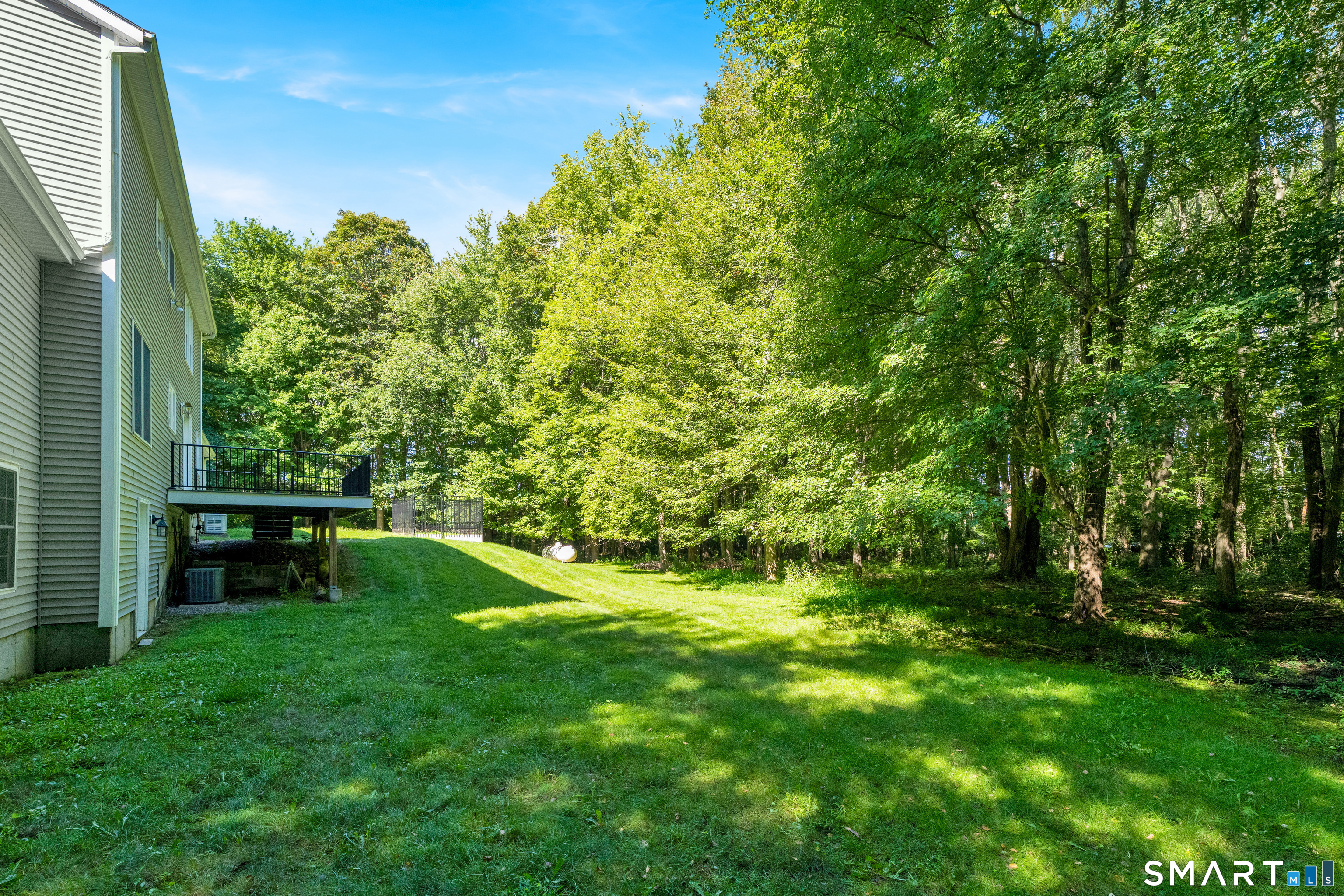 14 Spinnaker Road Waterford CT 06385