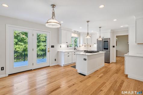 14 Spinnaker Road Waterford CT 06385