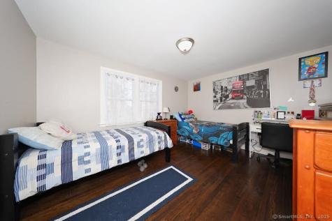 78 Birdseye Road Farmington CT 06032