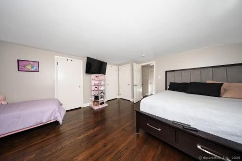 78 Birdseye Road Farmington CT 06032