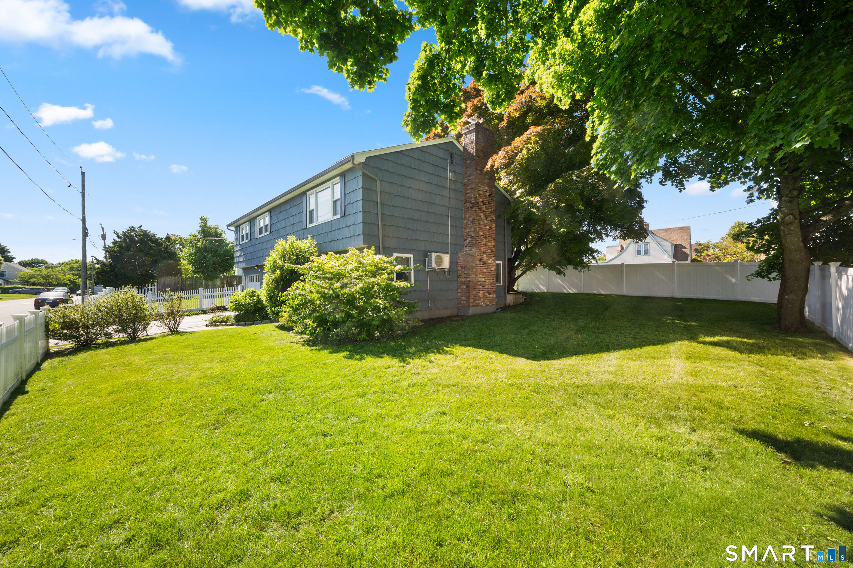 18 Hurd Street Fairfield CT 06824