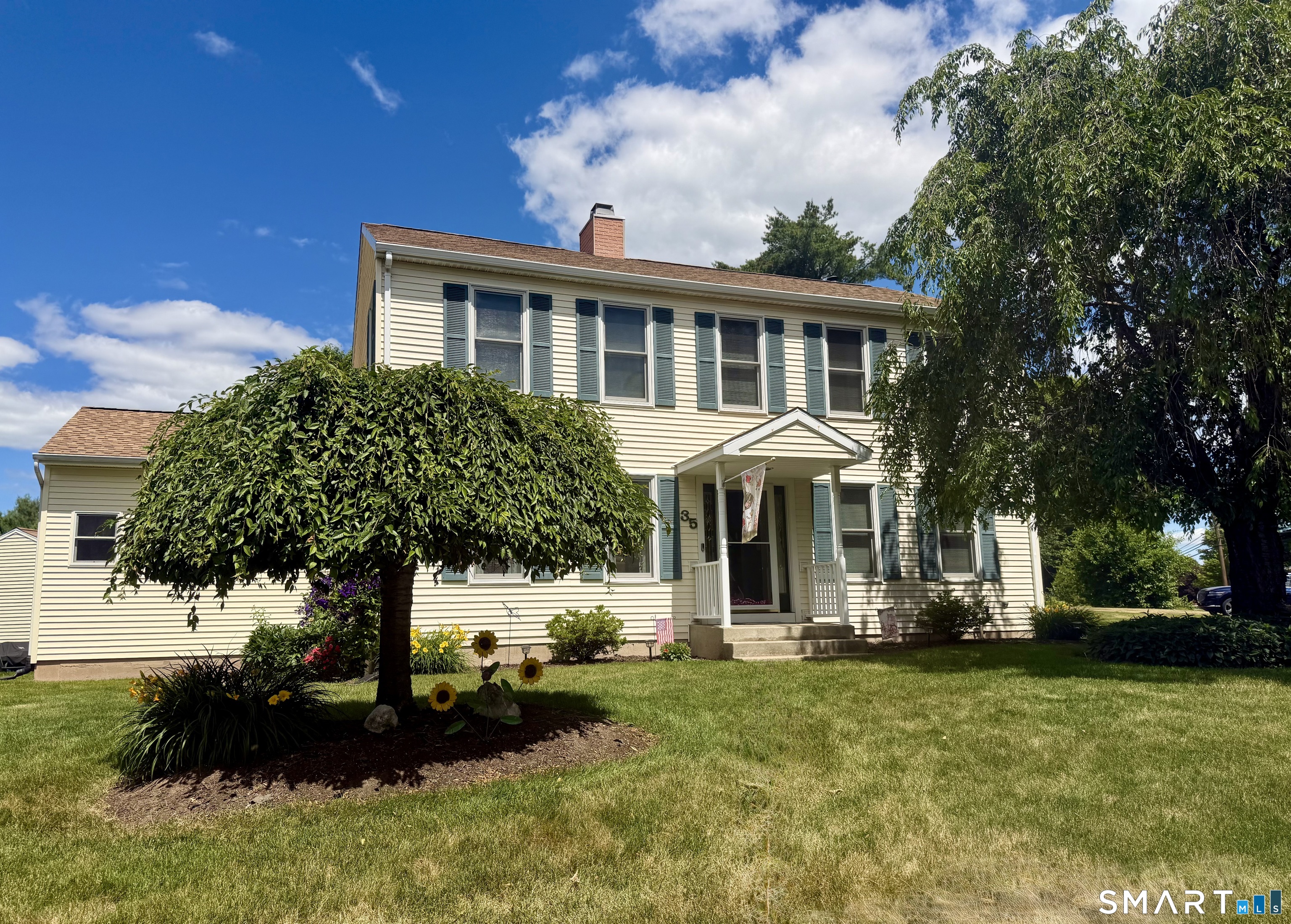 35 North Street Enfield CT 06082