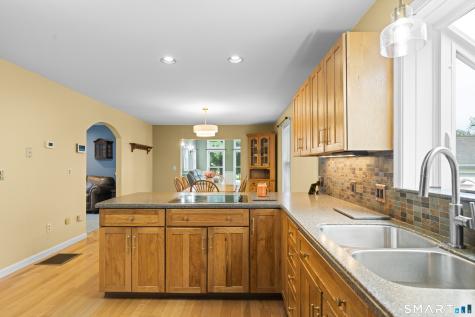 35 North Street Enfield CT 06082