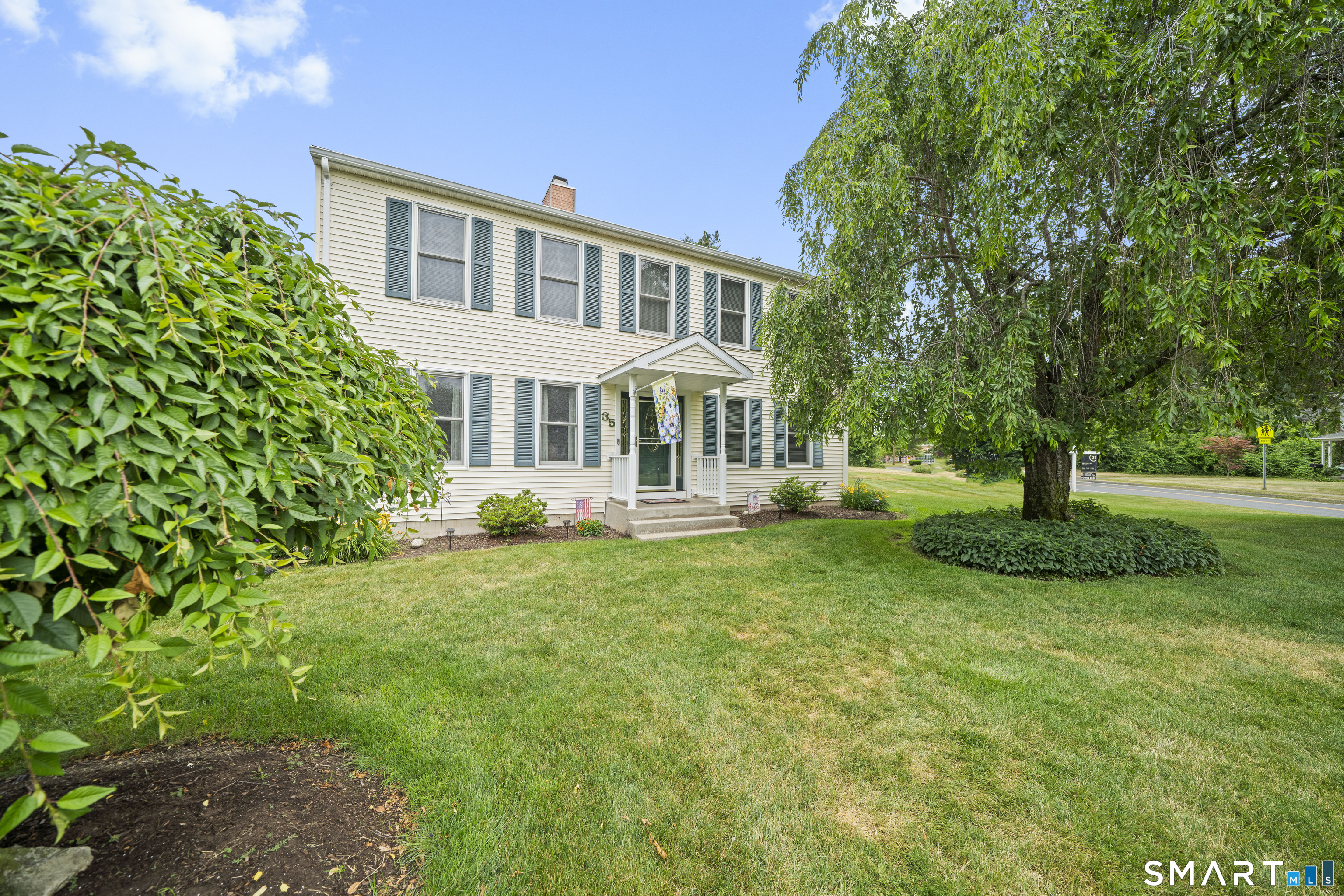 35 North Street Enfield CT 06082
