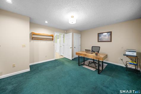 35 North Street Enfield CT 06082