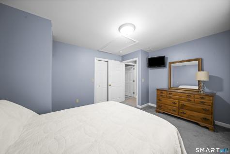 35 North Street Enfield CT 06082