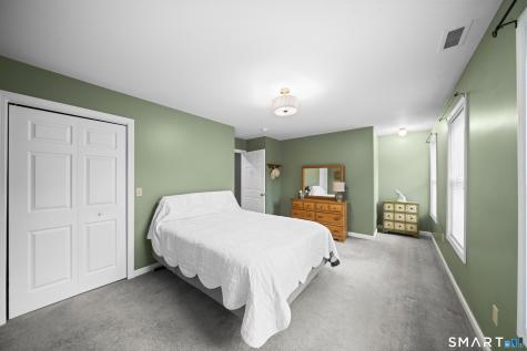 35 North Street Enfield CT 06082