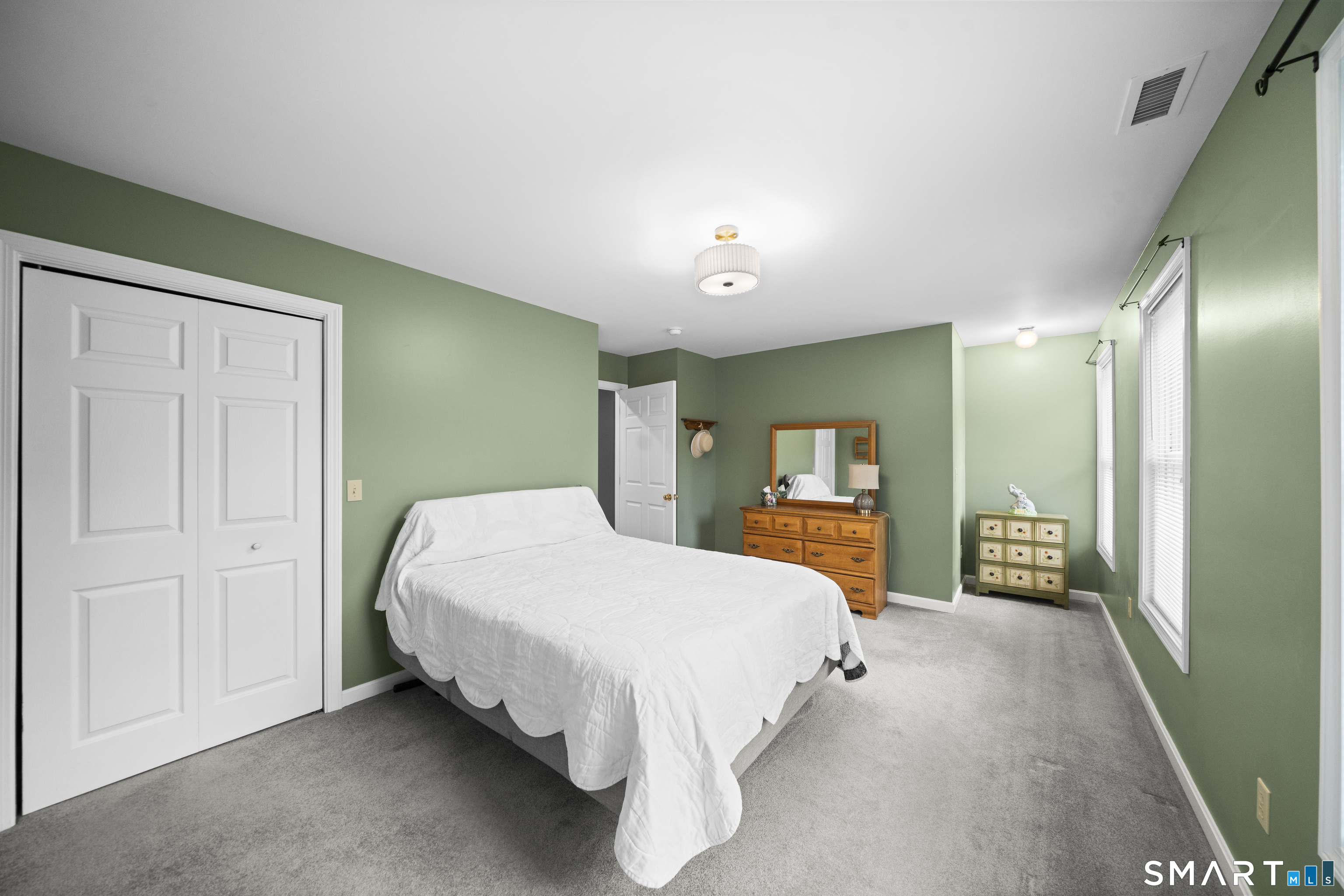35 North Street Enfield CT 06082