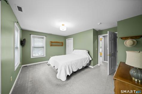 35 North Street Enfield CT 06082