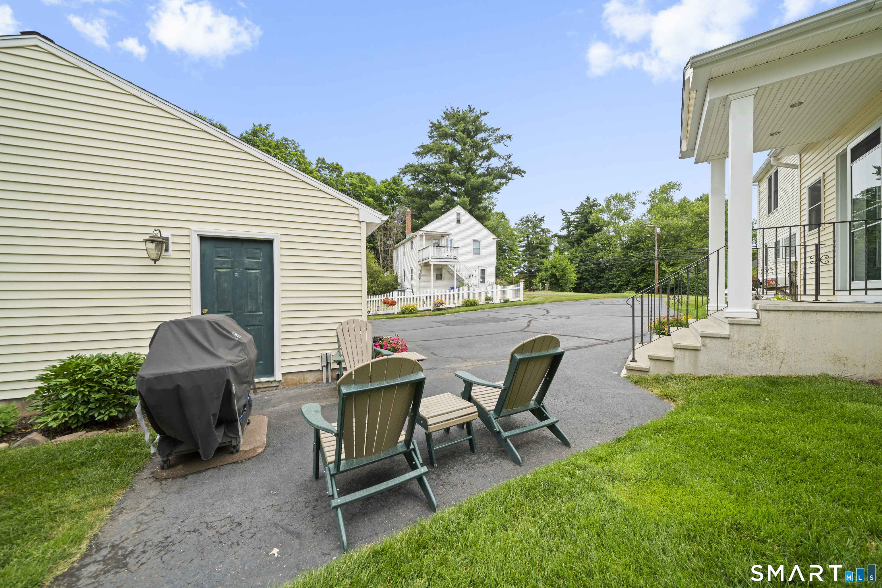 35 North Street Enfield CT 06082