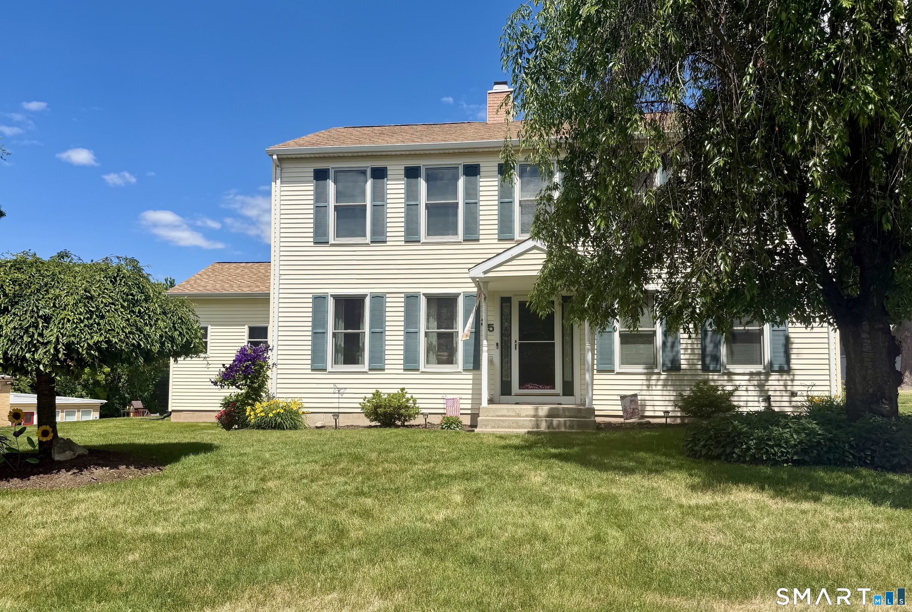 35 North Street Enfield CT 06082