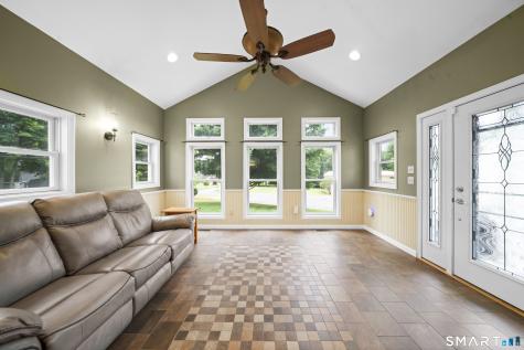 35 North Street Enfield CT 06082