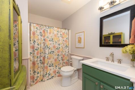 469 Bradley Street East Haven CT 06512