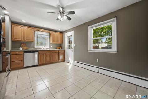 31 Ruth Ann Terrace Milford CT 06461