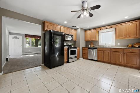 31 Ruth Ann Terrace Milford CT 06461