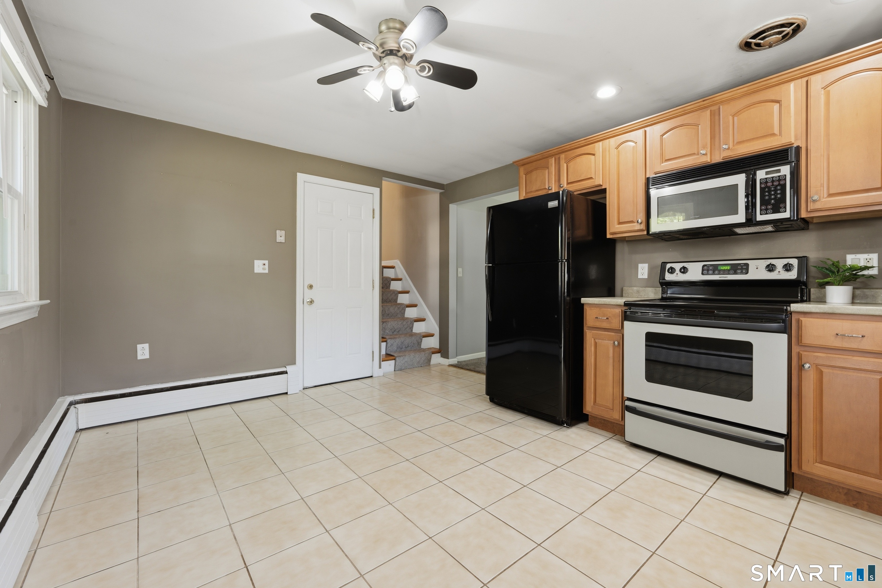 31 Ruth Ann Terrace Milford CT 06461