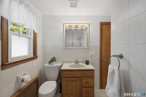31 Ruth Ann Terrace Milford CT 06461