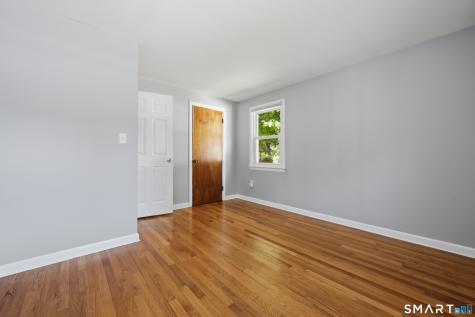 31 Ruth Ann Terrace Milford CT 06461