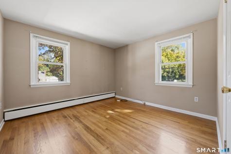 31 Ruth Ann Terrace Milford CT 06461