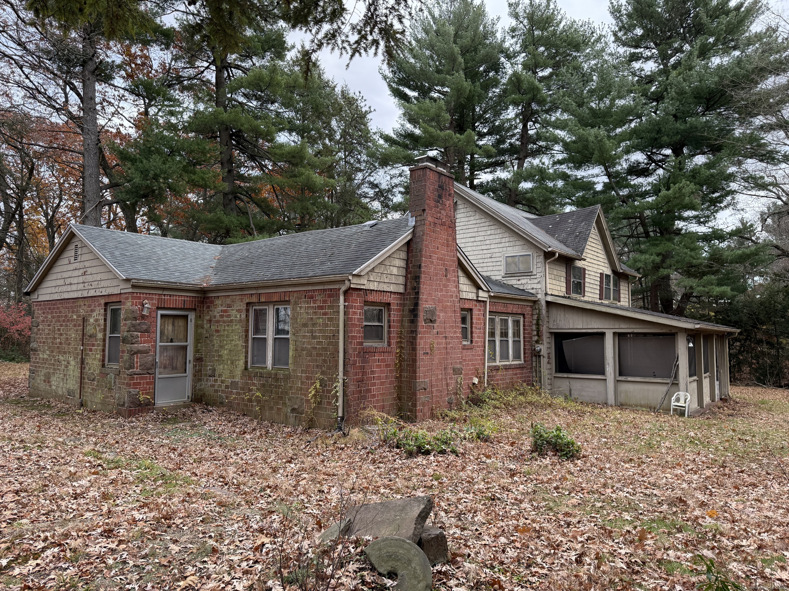 708 Hilliard Street Manchester CT 06040